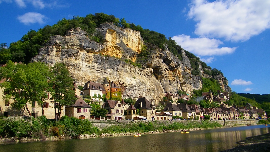 concours village prefere francais laroque gageac dordogne actualite montgolfiere du perigord