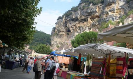 marche producteur laroque gageac dordogne actualite montgolfiere du perigord